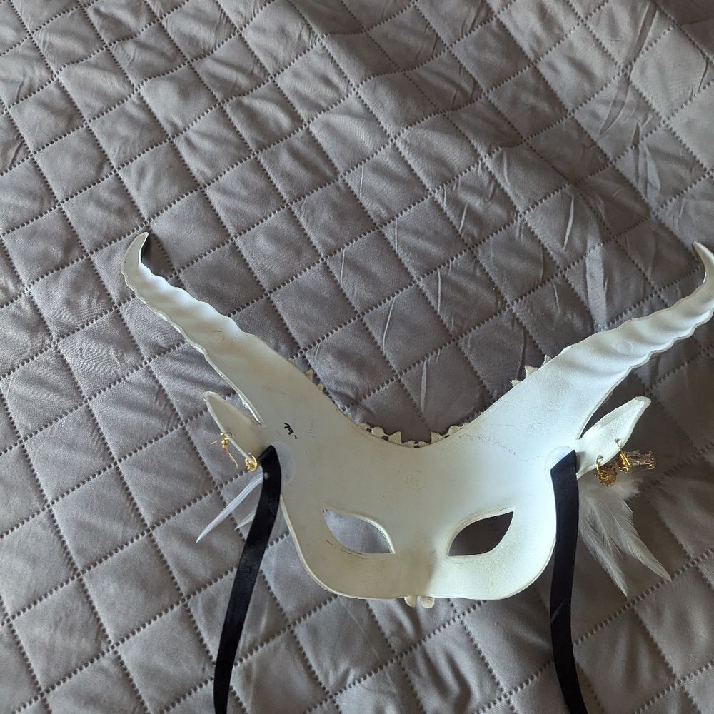 Handmade Bull Masquerade Italian Style Mask - Picture 7 of 7